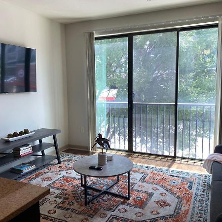 Amplify Spaces 1 And 2 Bedroom Apartments, Downtown Birmingham, Uab Buitenkant foto
